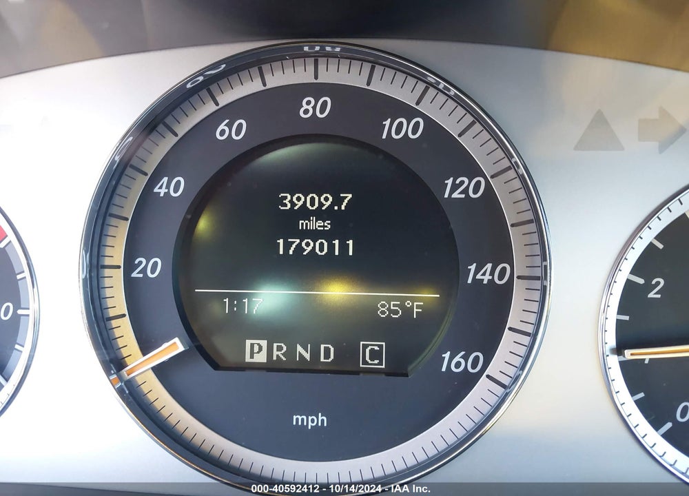 2008 MERCEDES-BENZ C 300 LUXURY/SPORT VIN: WDDGF54X18F104822