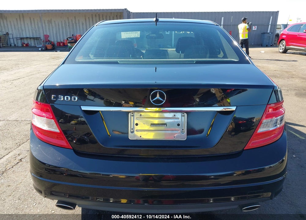2008 MERCEDES-BENZ C 300 LUXURY/SPORT VIN: WDDGF54X18F104822