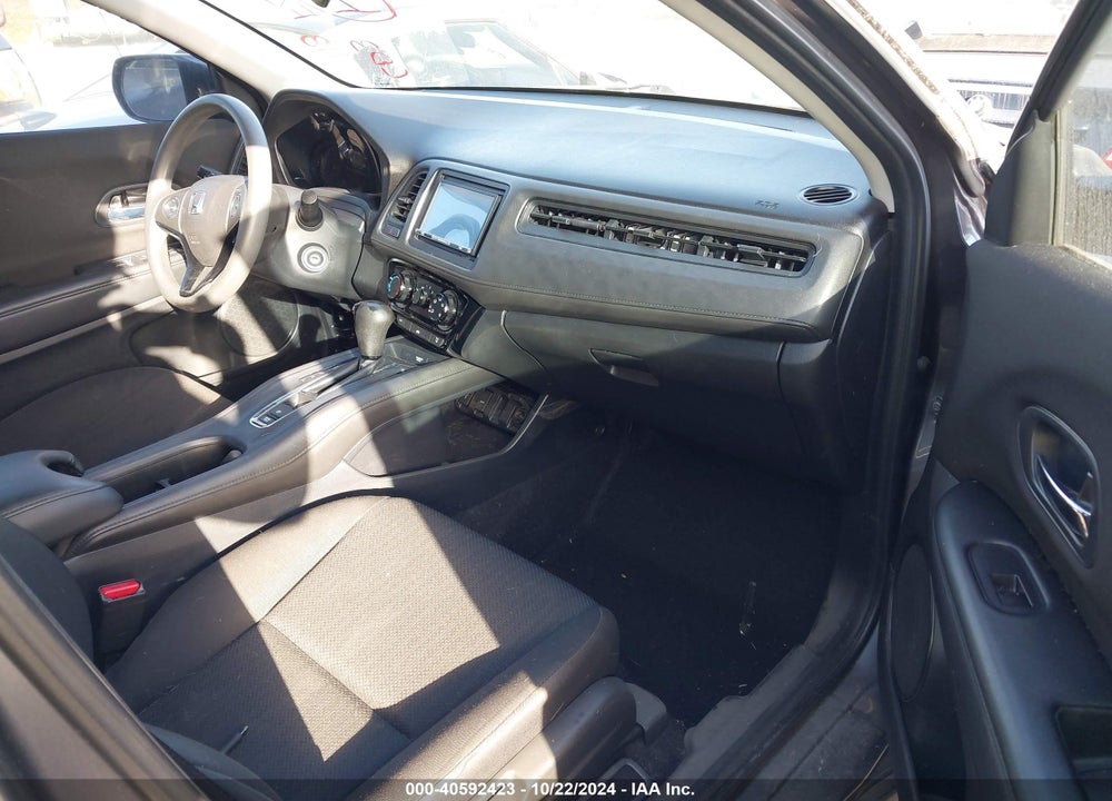2017 HONDA HR-V LX VIN: 3CZRU5H31HM719476