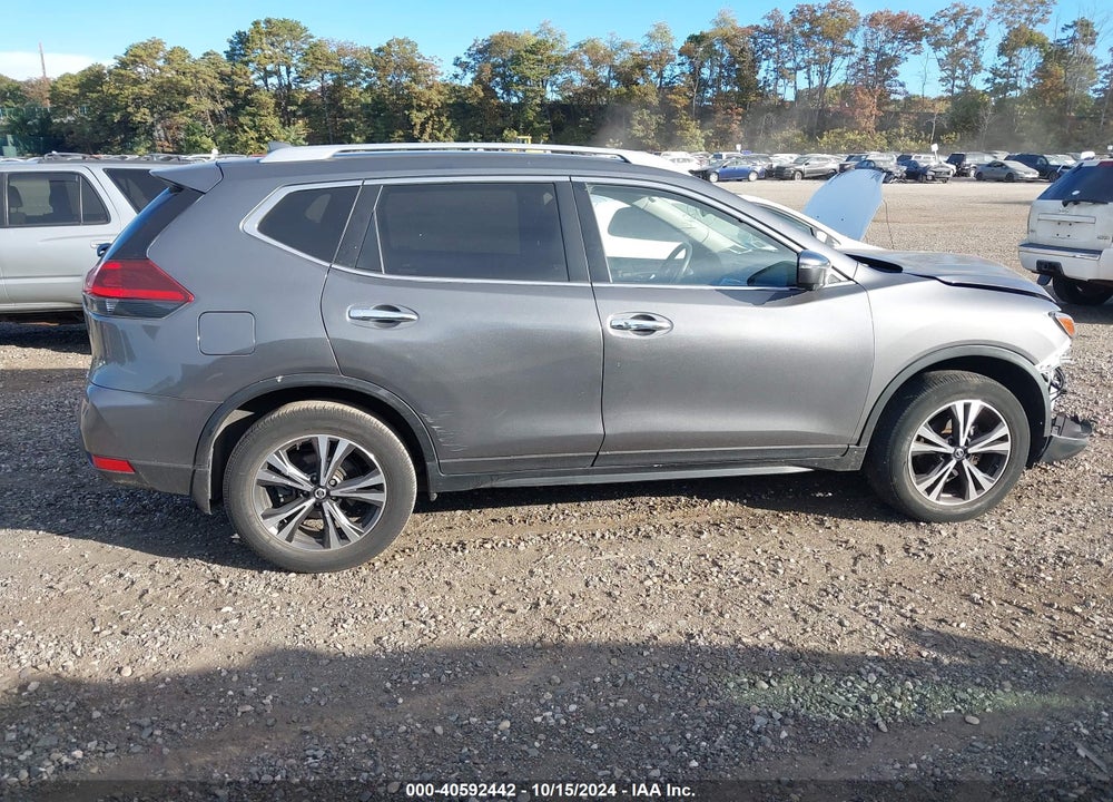 2019 NISSAN ROGUE SV VIN: JN8AT2MV1KW370116