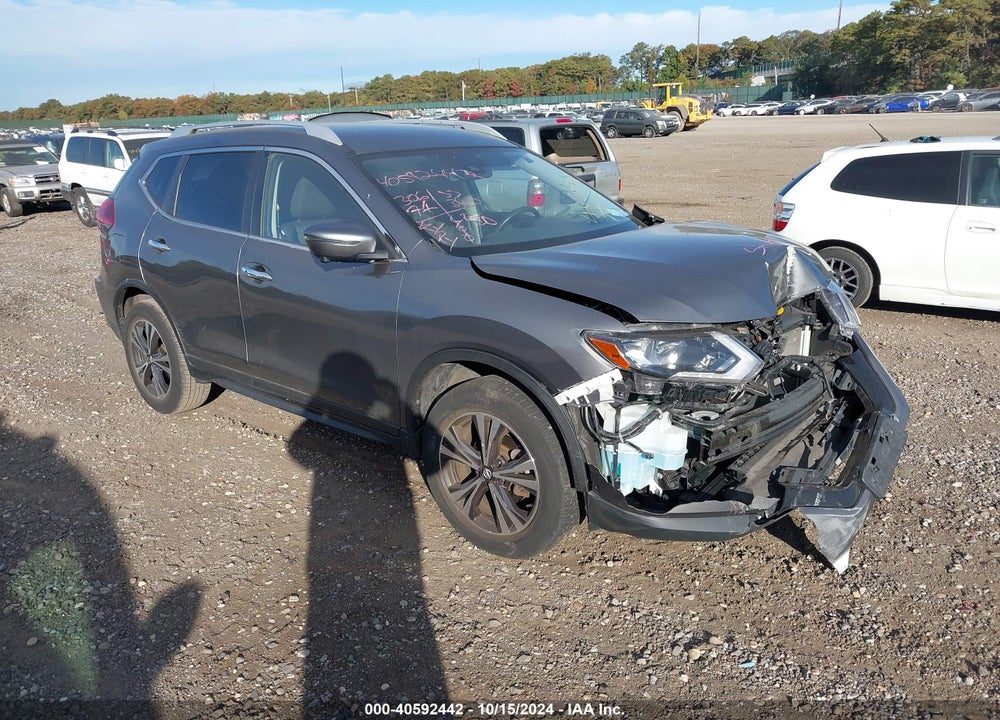 2019 NISSAN ROGUE SV VIN: JN8AT2MV1KW370116