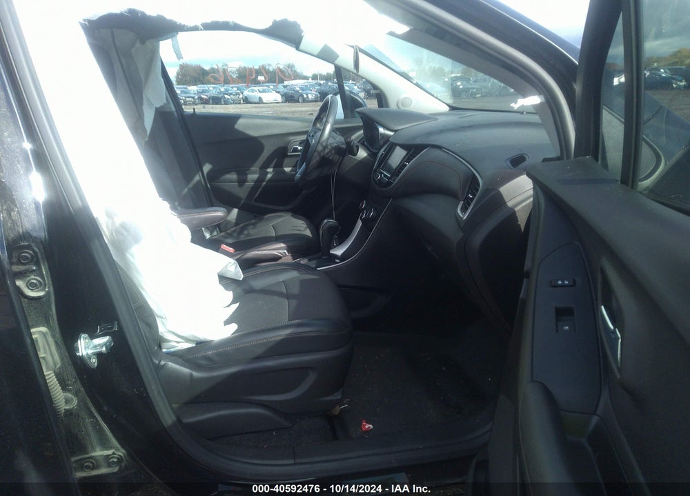 2022 CHEVROLET TRAX AWD LT VIN: KL7CJPSM4NB541189