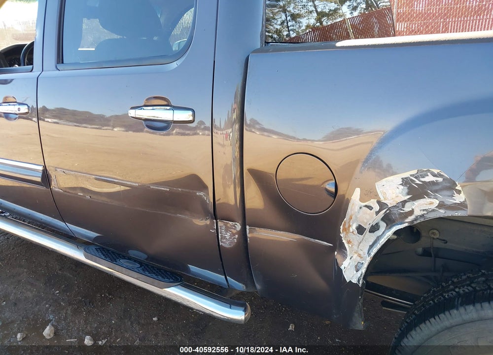 2010 GMC SIERRA 1500 SLE VIN: 3GTRCVE03AG161217