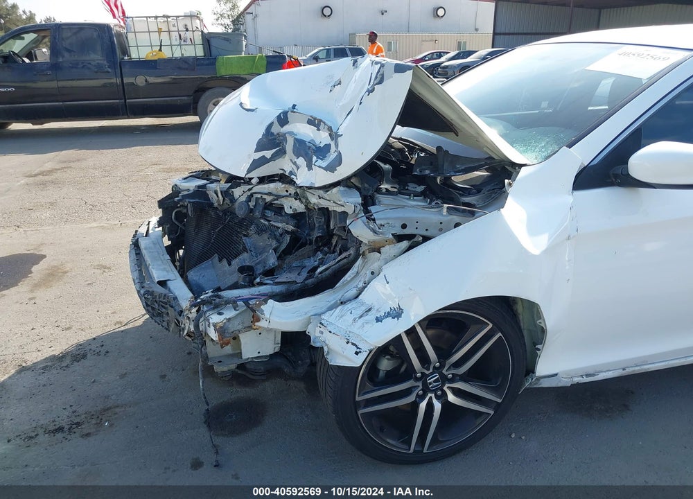 2017 HONDA ACCORD SPORT SE VIN: 1HGCR2F19HA271077