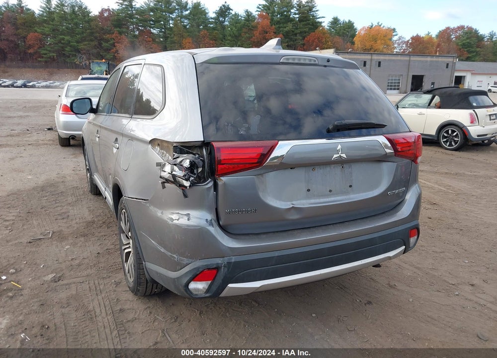 2017 MITSUBISHI OUTLANDER ES VIN: JA4AD2A3XHZ046384