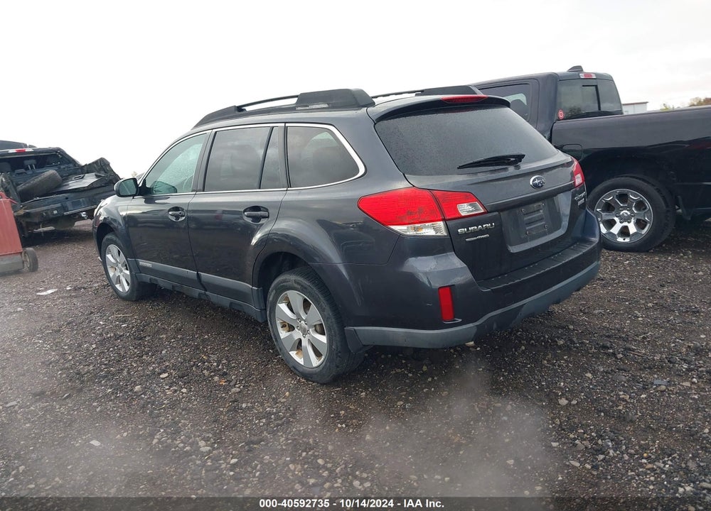 2010 SUBARU OUTBACK 2.5I PREMIUM VIN: 4S4BRBGC9A3356565