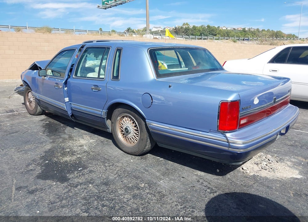 1994 LINCOLN TOWN CAR SIGNATURE/TOURNAMENT VIN: 1LNLM82W3RY652767
