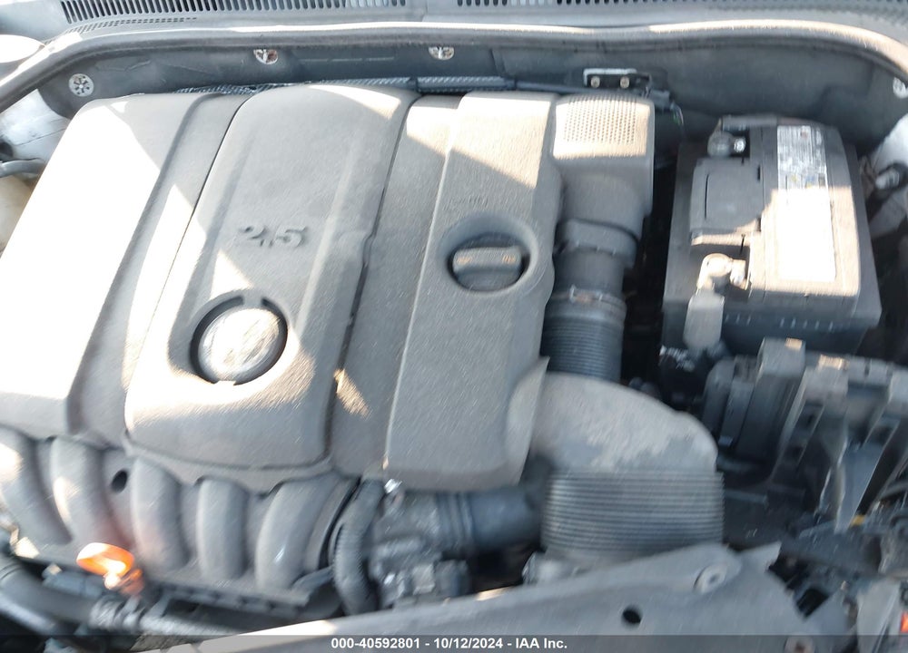 2012 VOLKSWAGEN JETTA 2.5L SE VIN: 3VWDP7AJ8CM404806