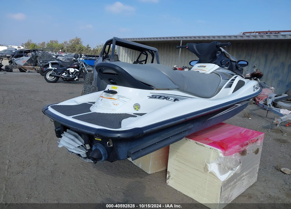 2010 SEADOO --- VIN: KAW21638B010