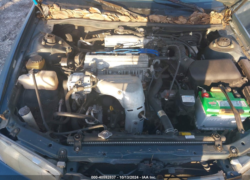 2001 TOYOTA CAMRY LE VIN: JT2BG22KX10600128
