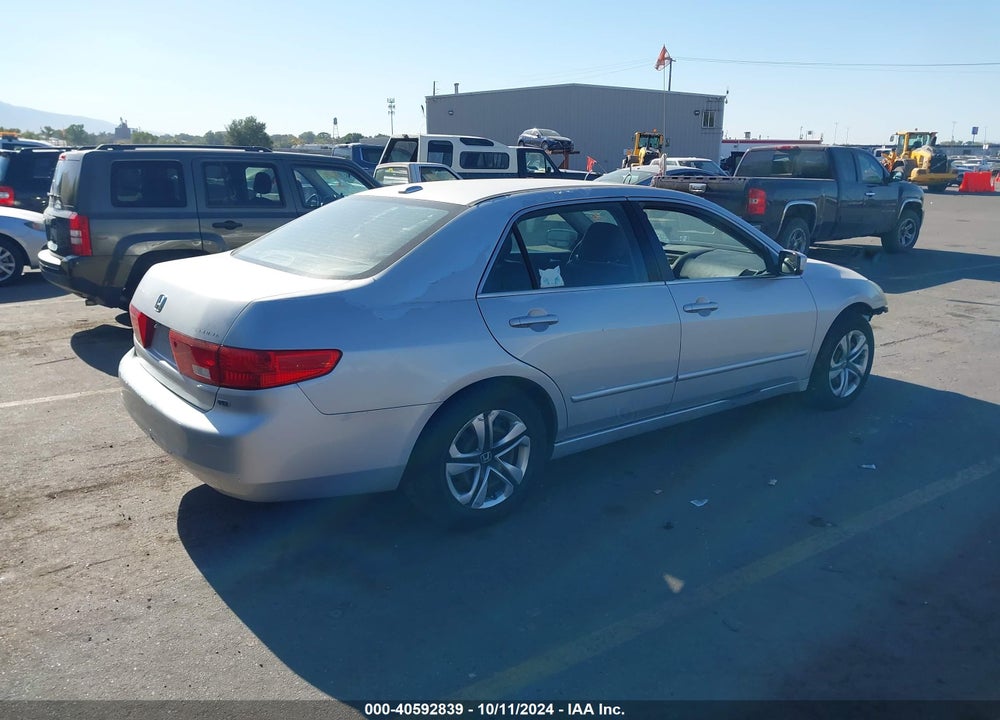 2005 HONDA ACCORD 3.0 EX VIN: 1HGCM66825A005253