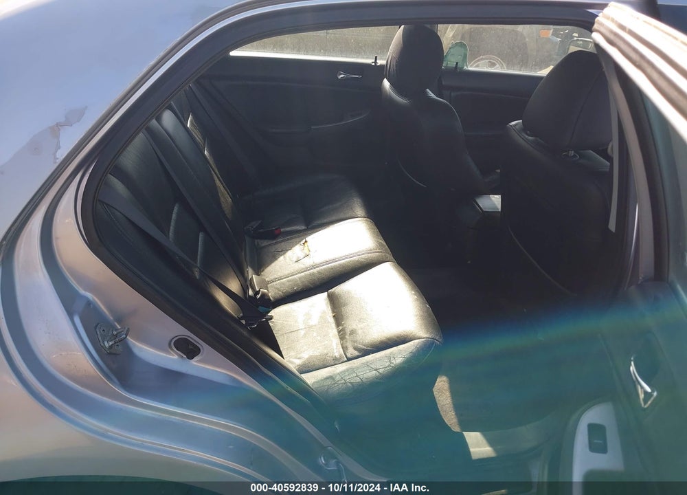 2005 HONDA ACCORD 3.0 EX VIN: 1HGCM66825A005253