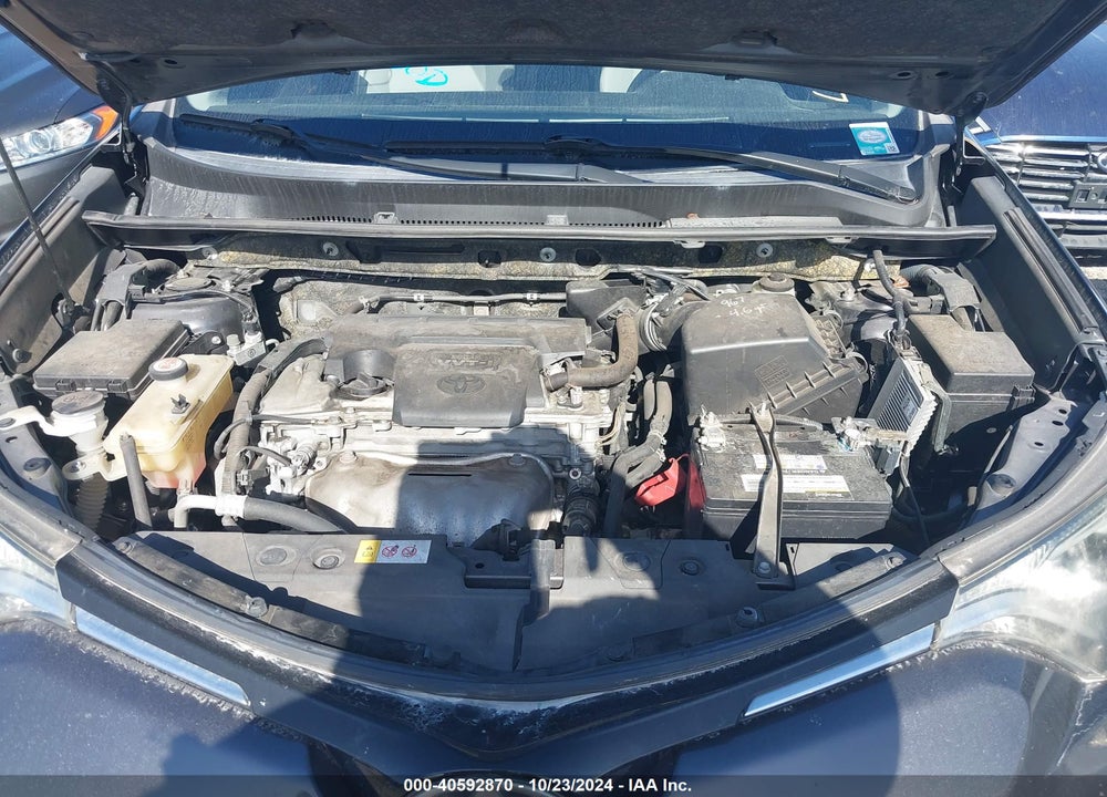 2017 TOYOTA RAV4 XLE VIN: JTMWFREV0HJ721569