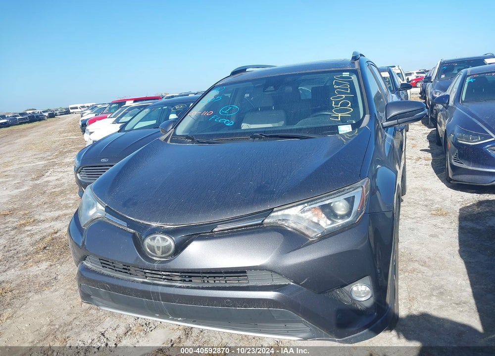 2017 TOYOTA RAV4 XLE VIN: JTMWFREV0HJ721569