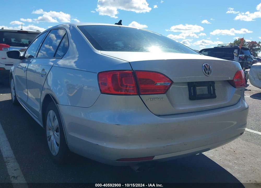 2014 VOLKSWAGEN JETTA 1.8T SE VIN: 3VWB17AJ8EM313529