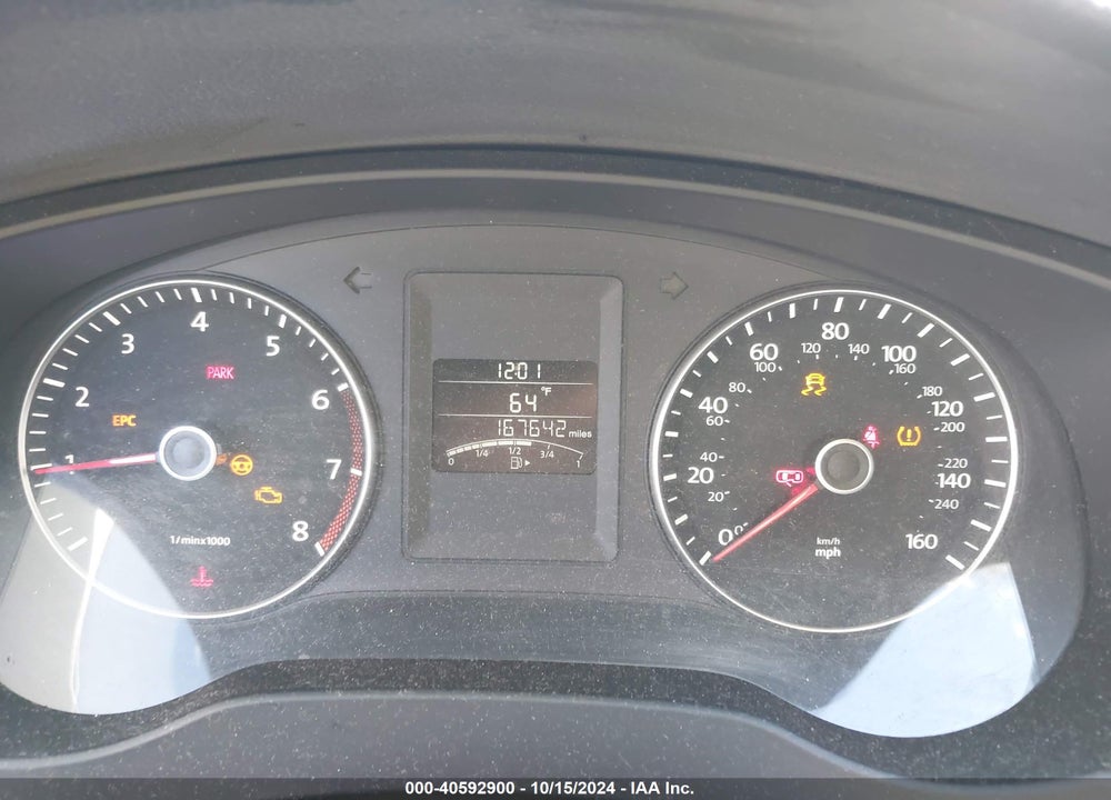 2014 VOLKSWAGEN JETTA 1.8T SE VIN: 3VWB17AJ8EM313529