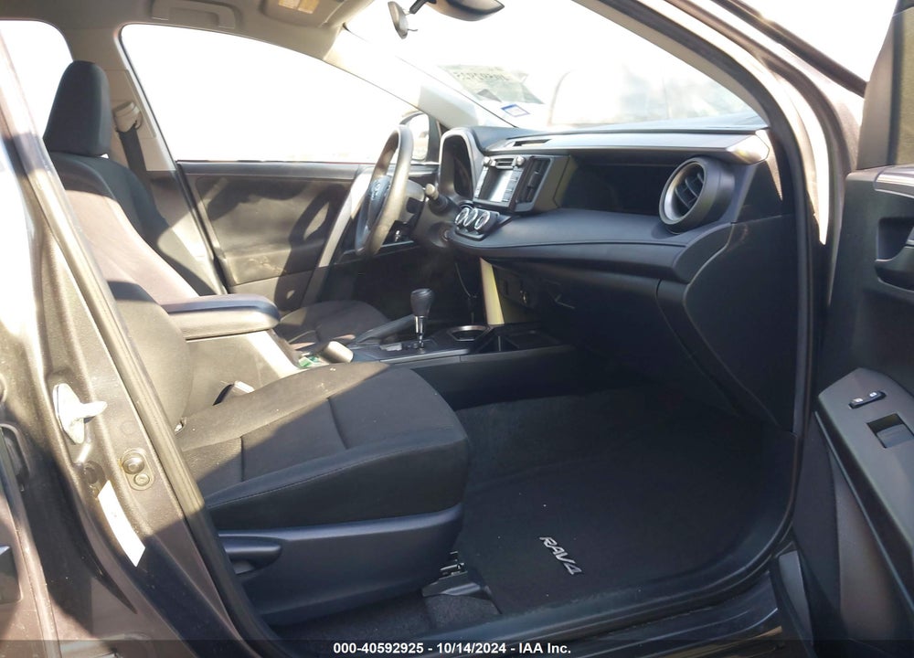 2017 TOYOTA RAV4 LE VIN: JTMZFREV7HJ102917