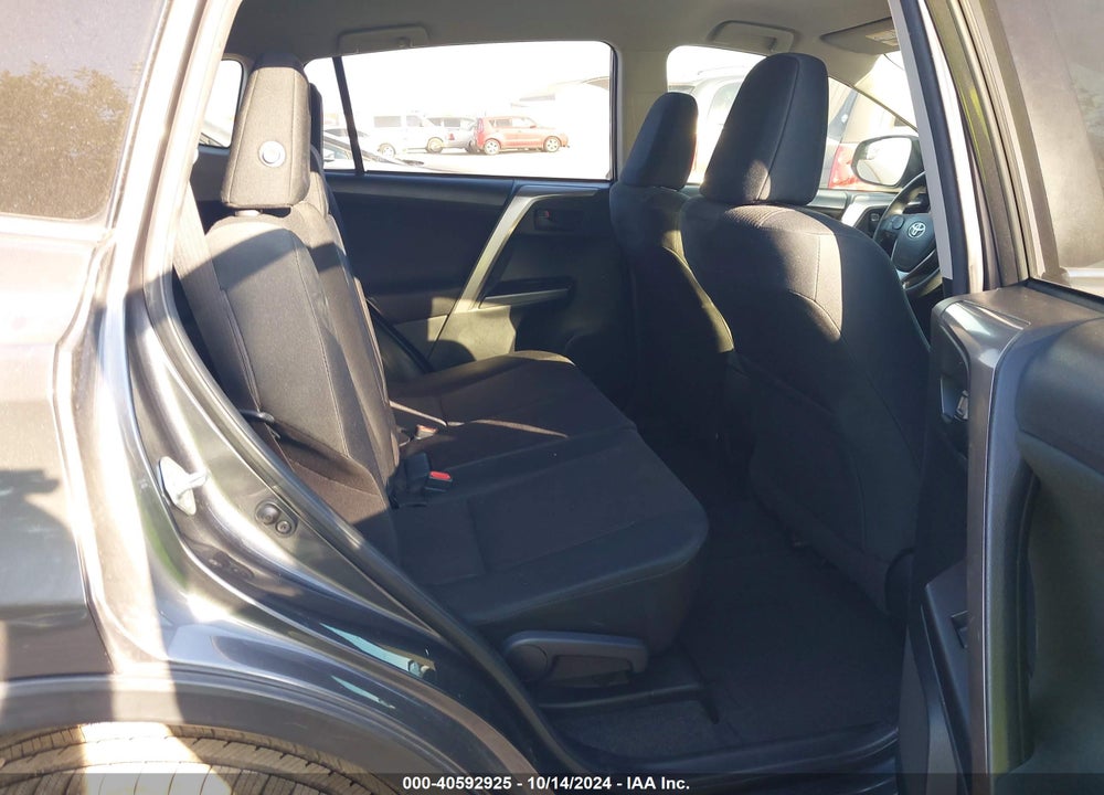 2017 TOYOTA RAV4 LE VIN: JTMZFREV7HJ102917