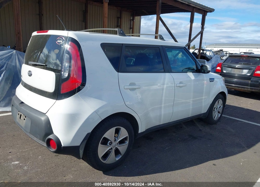 2015 KIA SOUL VIN: KNDJN2A27F7790835