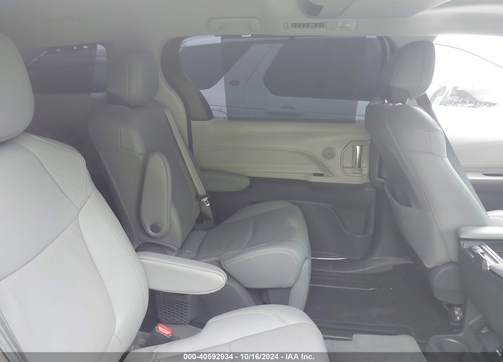 2021 TOYOTA SIENNA LIMITED VIN: 5TDZRKEC9MS061314