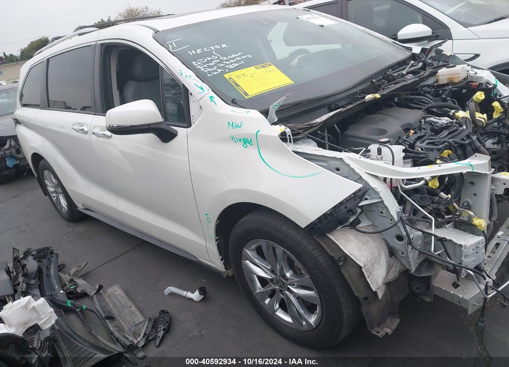 2021 TOYOTA SIENNA LIMITED VIN: 5TDZRKEC9MS061314
