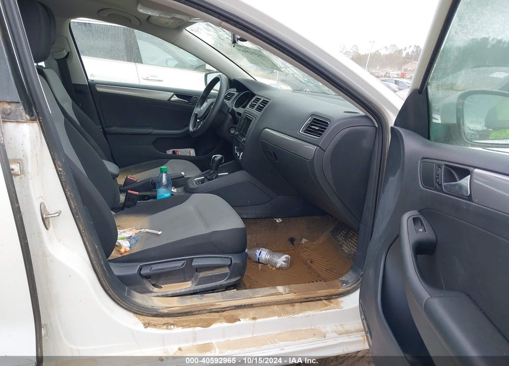 2017 VOLKSWAGEN JETTA 1.4T S VIN: 3VW2B7AJ0HM337034