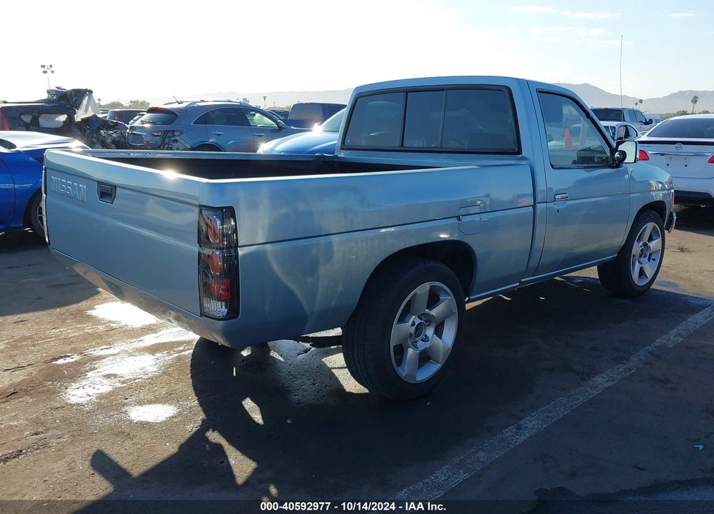 1992 NISSAN TRUCK SHORT WHEELBASE VIN: 1N6SD11S5NC350536