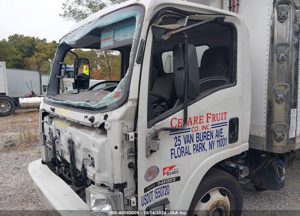 2022 ISUZU NRR VIN: JALE5W164N7300666