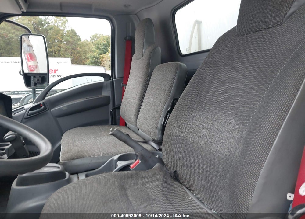 2022 ISUZU NRR VIN: JALE5W164N7300666