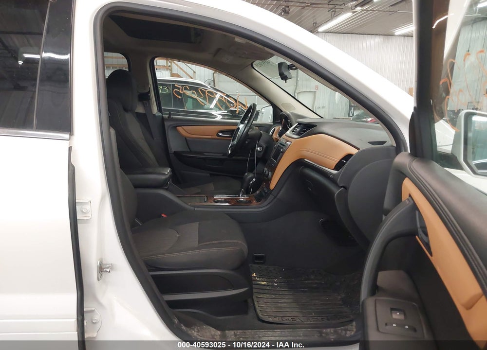 2013 CHEVROLET TRAVERSE 1LT VIN: 1GNKVGKD8DJ269115