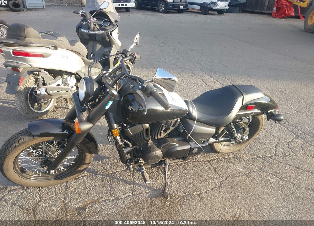 2020 HONDA VT750 C2B VIN: JH2RC5373LK101201