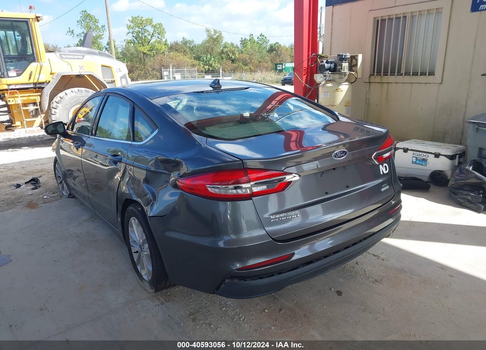 2019 FORD FUSION SE VIN: 3FA6P0HD2KR162167