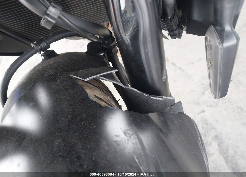 2022 YAMAHA MT09 VIN: JYARN71E2NA002969