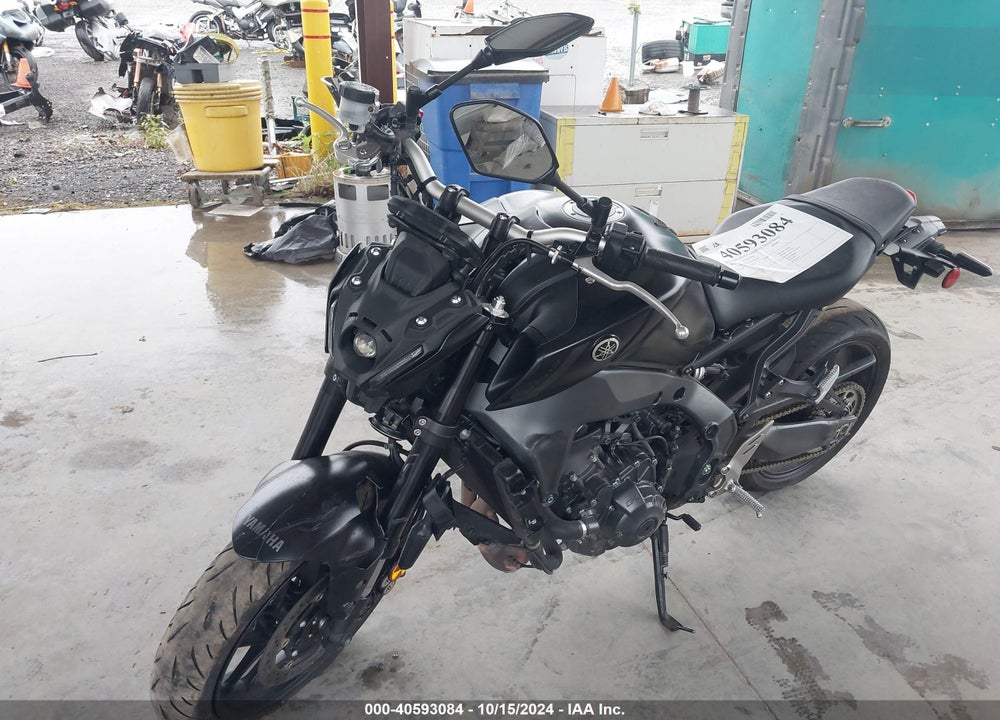 2022 YAMAHA MT09 VIN: JYARN71E2NA002969