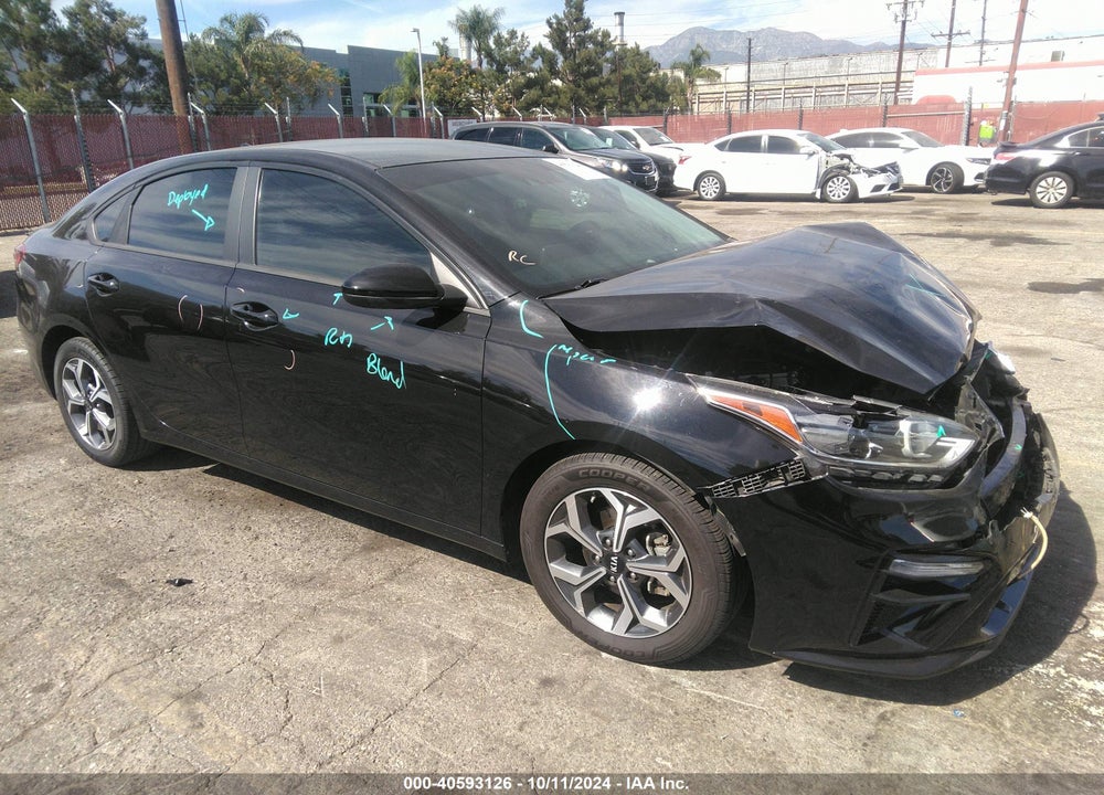 2021 KIA FORTE LXS VIN: 3KPF24AD7ME330485
