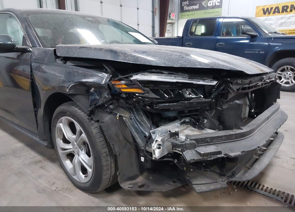 2024 HONDA ACCORD LX VIN: 1HGCY1F23RA060190