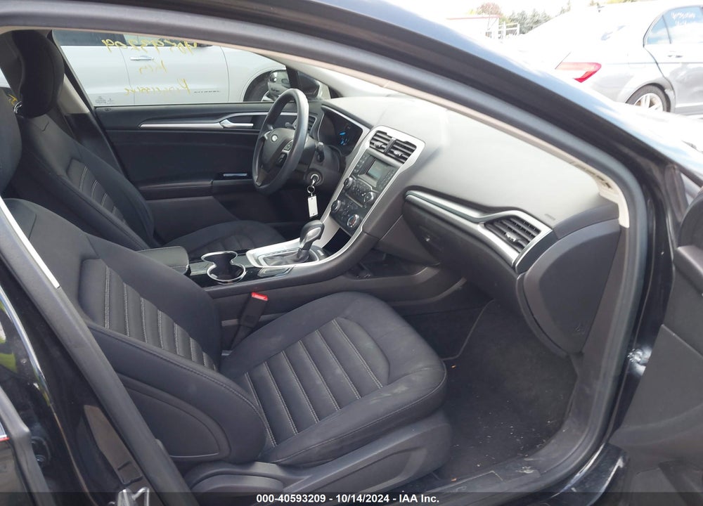 2014 FORD FUSION SE VIN: 3FA6P0H7XER354418