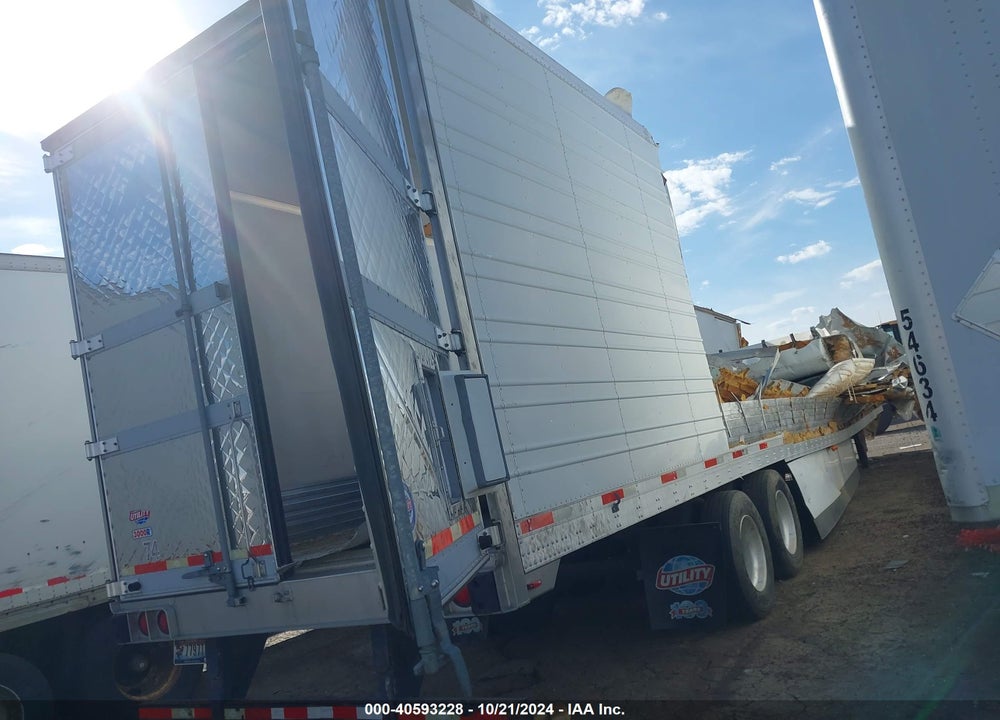 2016 UTILITY TRAILER MFG --- VIN: 1UYVS2530GU486005