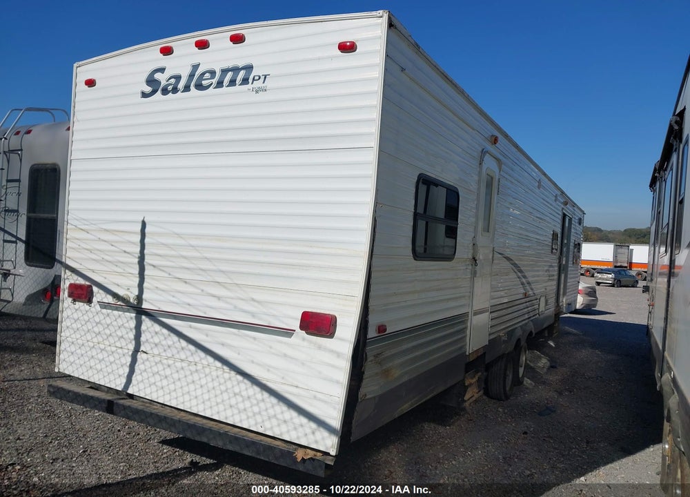 2007 SALEM TRAVEL TRLR VIN: 4X4TSMR267J017502