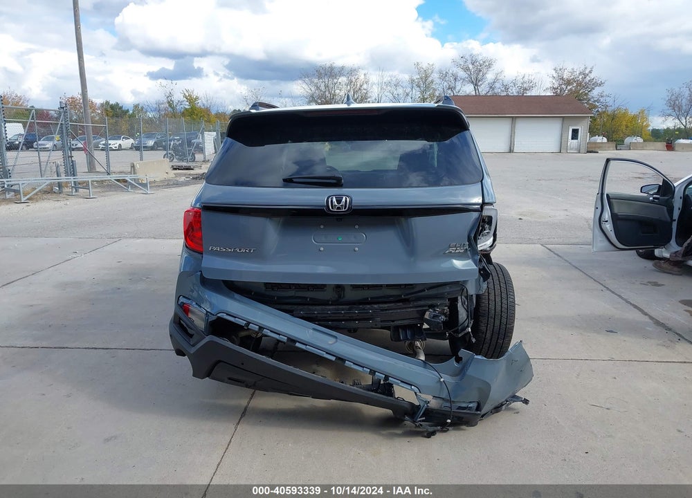 2023 HONDA PASSPORT VIN: 5FNYF8H03PB000039