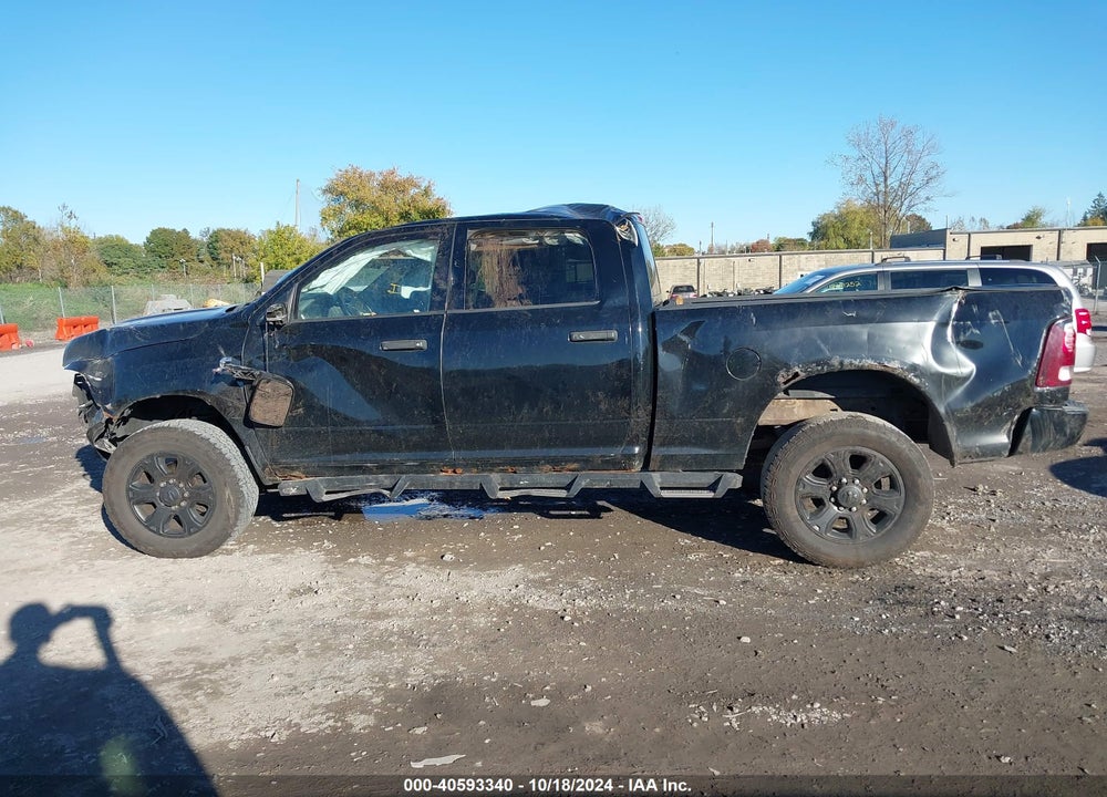 2014 RAM 2500 BIG HORN VIN: 3C6UR5DL4EG141396