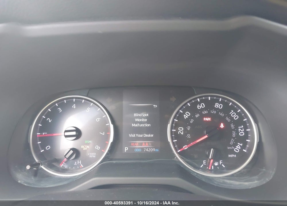 2019 TOYOTA RAV4 XLE PREMIUM VIN: JTMA1RFV3KD510282