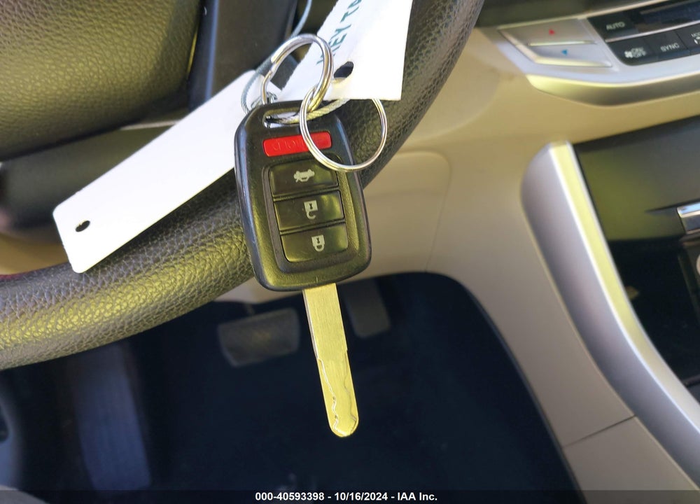 2014 HONDA ACCORD LX VIN: 1HGCR2F32EA179581