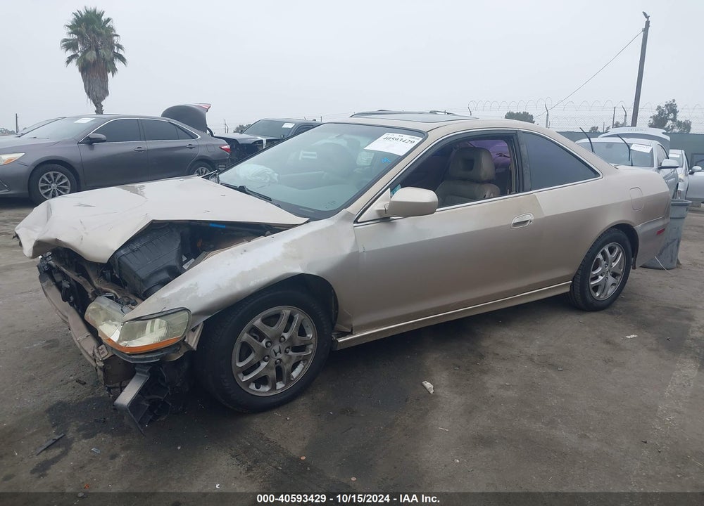 2002 HONDA ACCORD 3.0 EX VIN: 1HGCG22572A003313