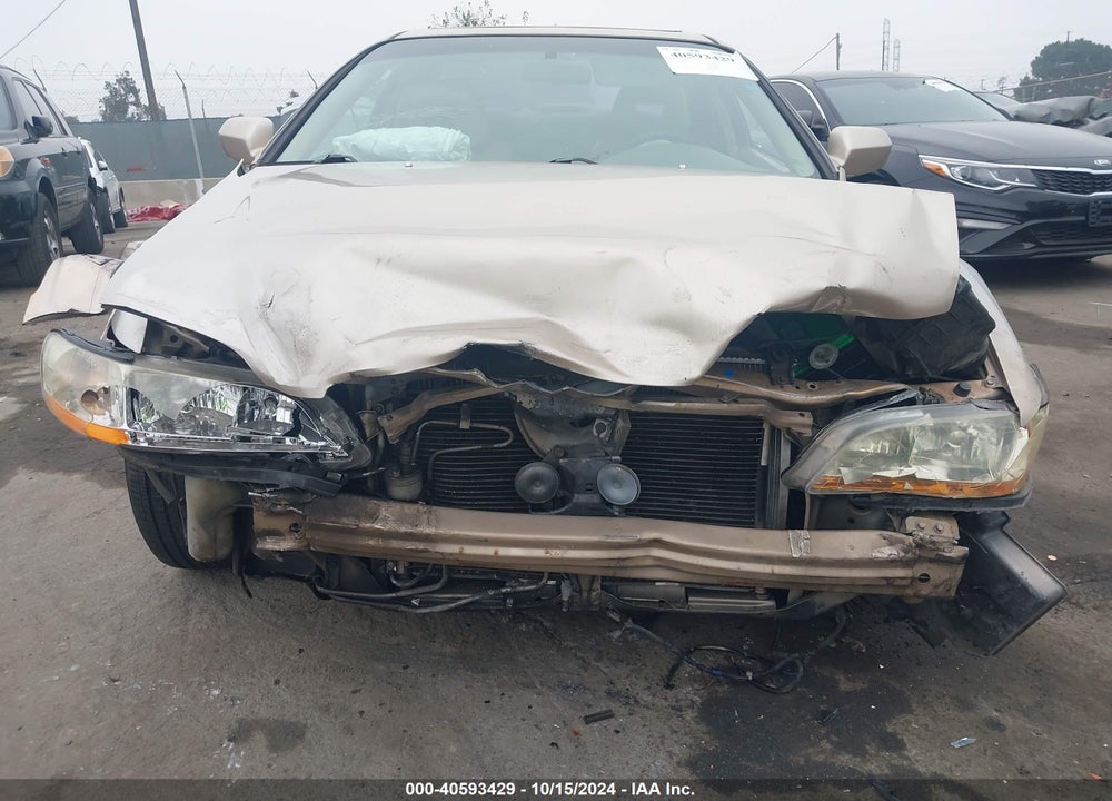 2002 HONDA ACCORD 3.0 EX VIN: 1HGCG22572A003313
