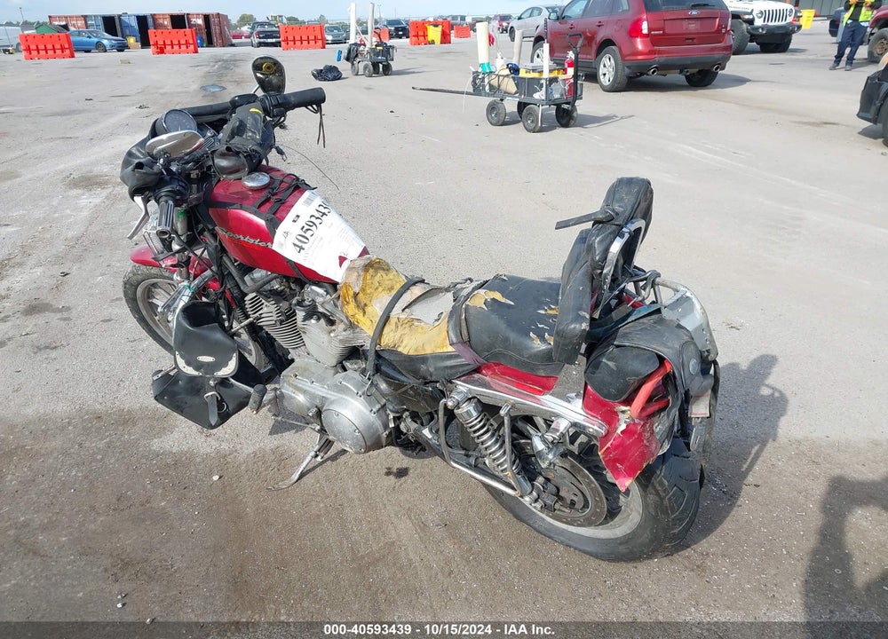 2004 HARLEY-DAVIDSON XL883 VIN: 1HD4CAM144K406745