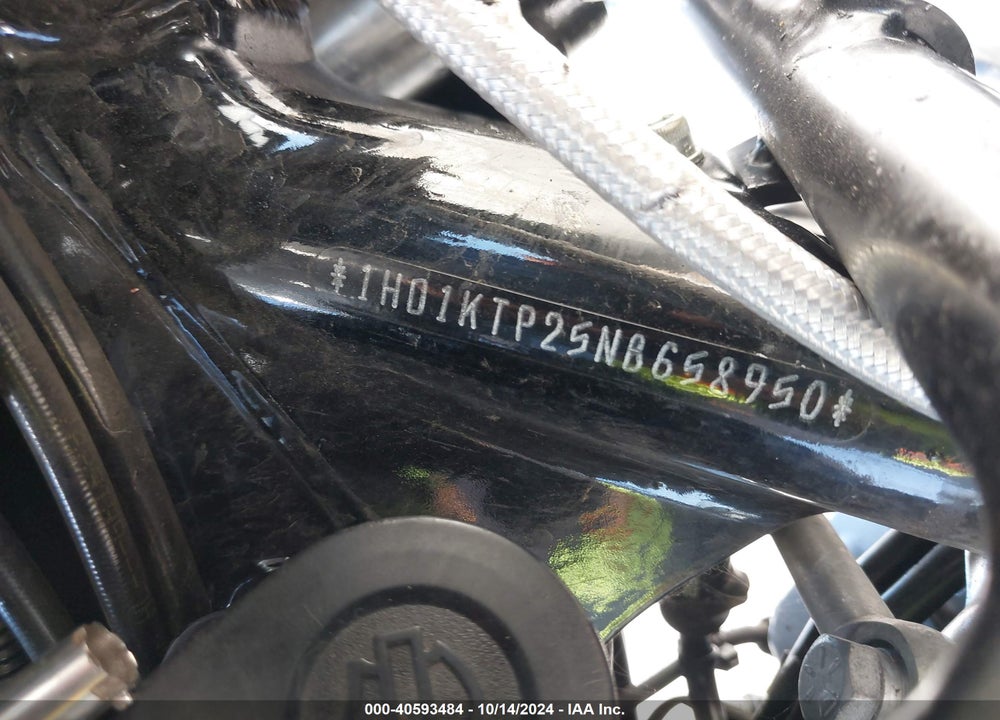2022 HARLEY-DAVIDSON FLTRXS VIN: 1HD1KTP25NB658950
