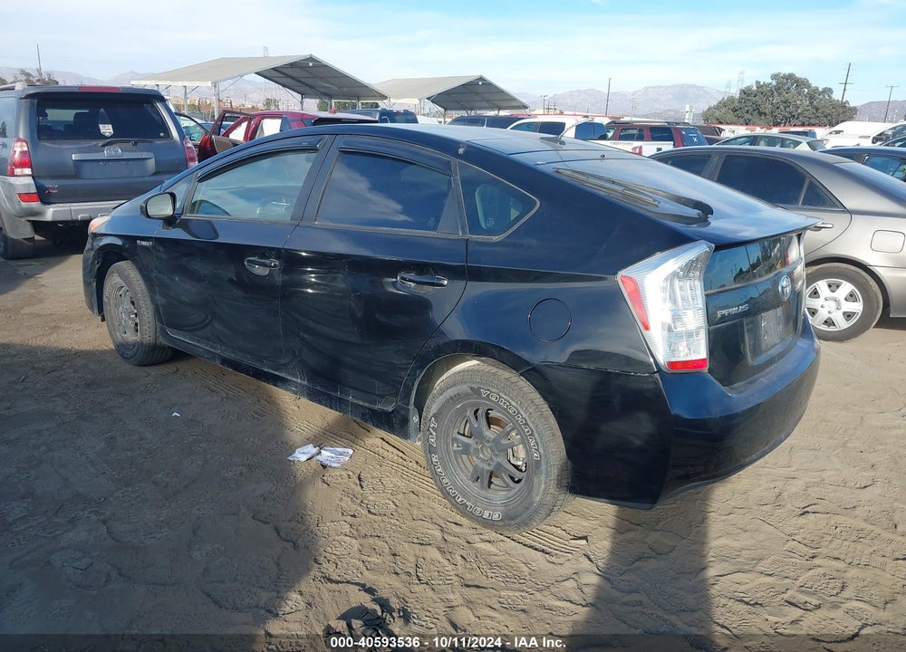 2011 TOYOTA PRIUS THREE VIN: JTDKN3DUXB5321056