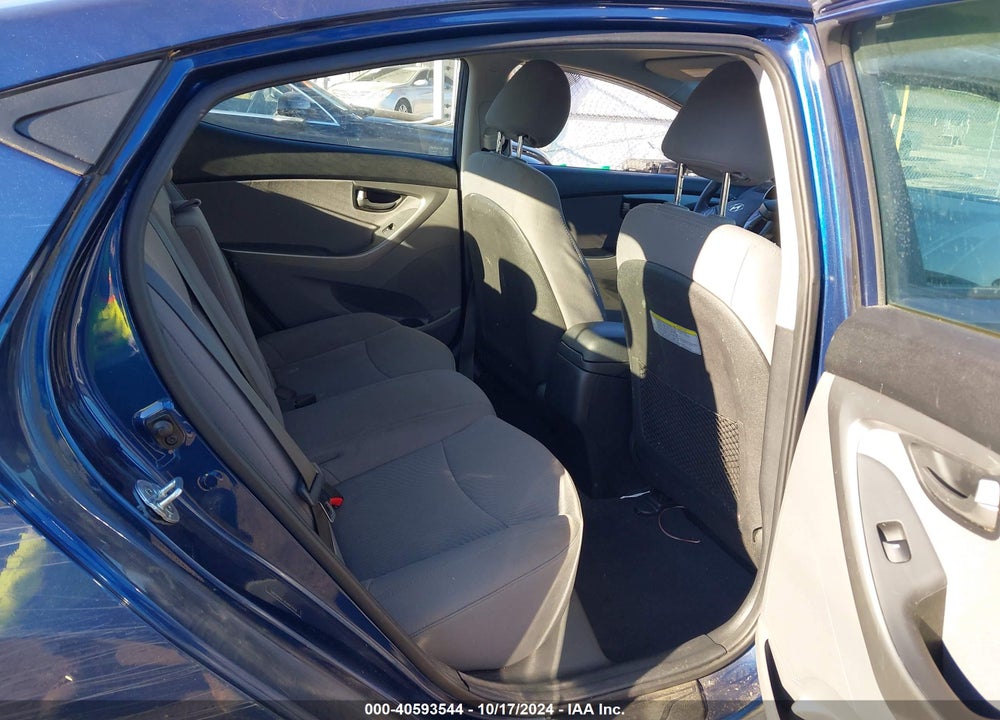 2016 HYUNDAI ELANTRA SE VIN: 5NPDH4AE0GH662668