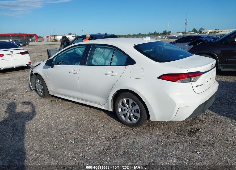 2024 TOYOTA COROLLA LE VIN: 5YFB4MDE5RP145919